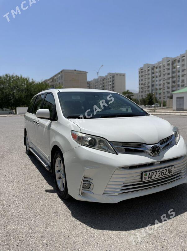 Toyota Sienna 2018 - 380 000 TMT - Ашхабад - img 2