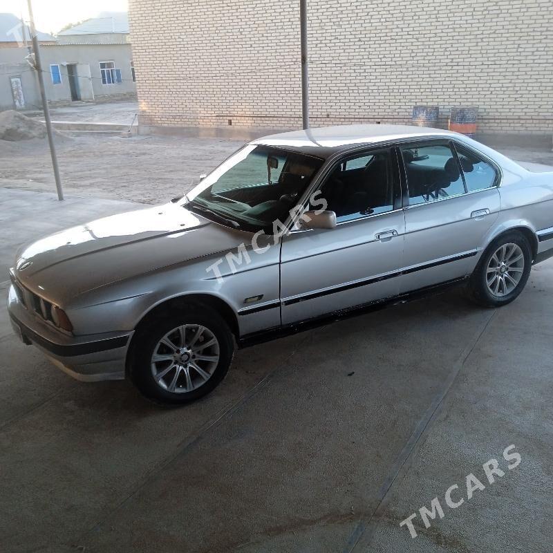 BMW 525 1991 - 38 000 TMT - Каракумский этрап - img 9