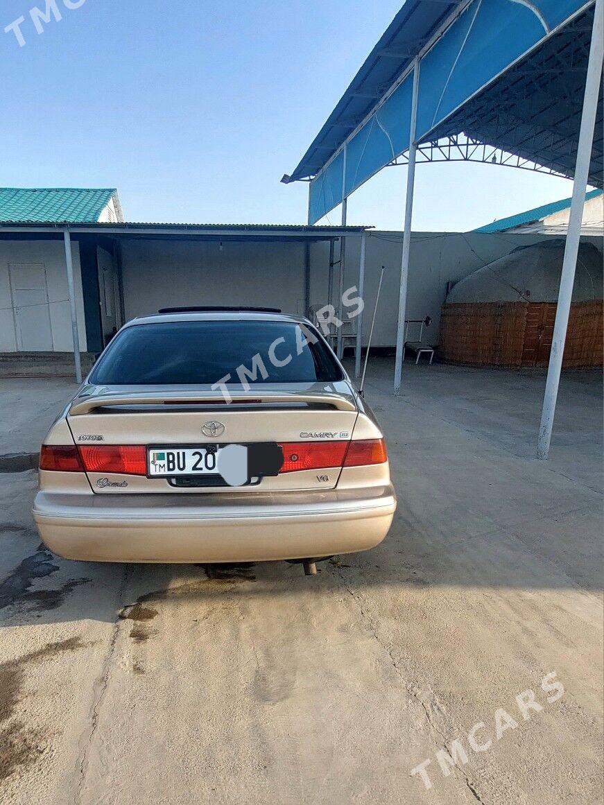Toyota Camry 2001 - 165 000 TMT - Кака - img 2