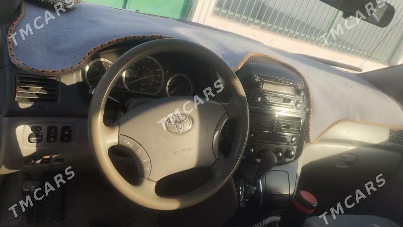 Toyota Sienna 2005 - 200 000 TMT - Täze zaman - img 4