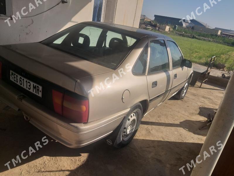 Opel Vectra 1989 - 25 000 TMT - Векильбазар - img 5