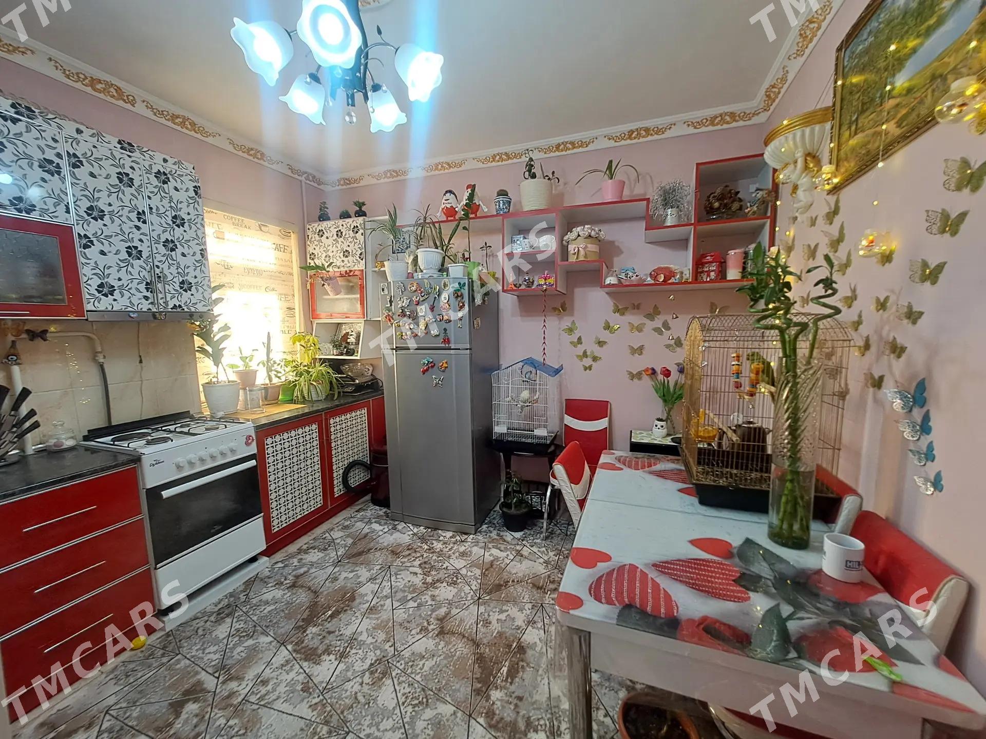 МИР7 3 КОМНАТЫ 5 ЭТАЖ - Parahat 7 - img 3