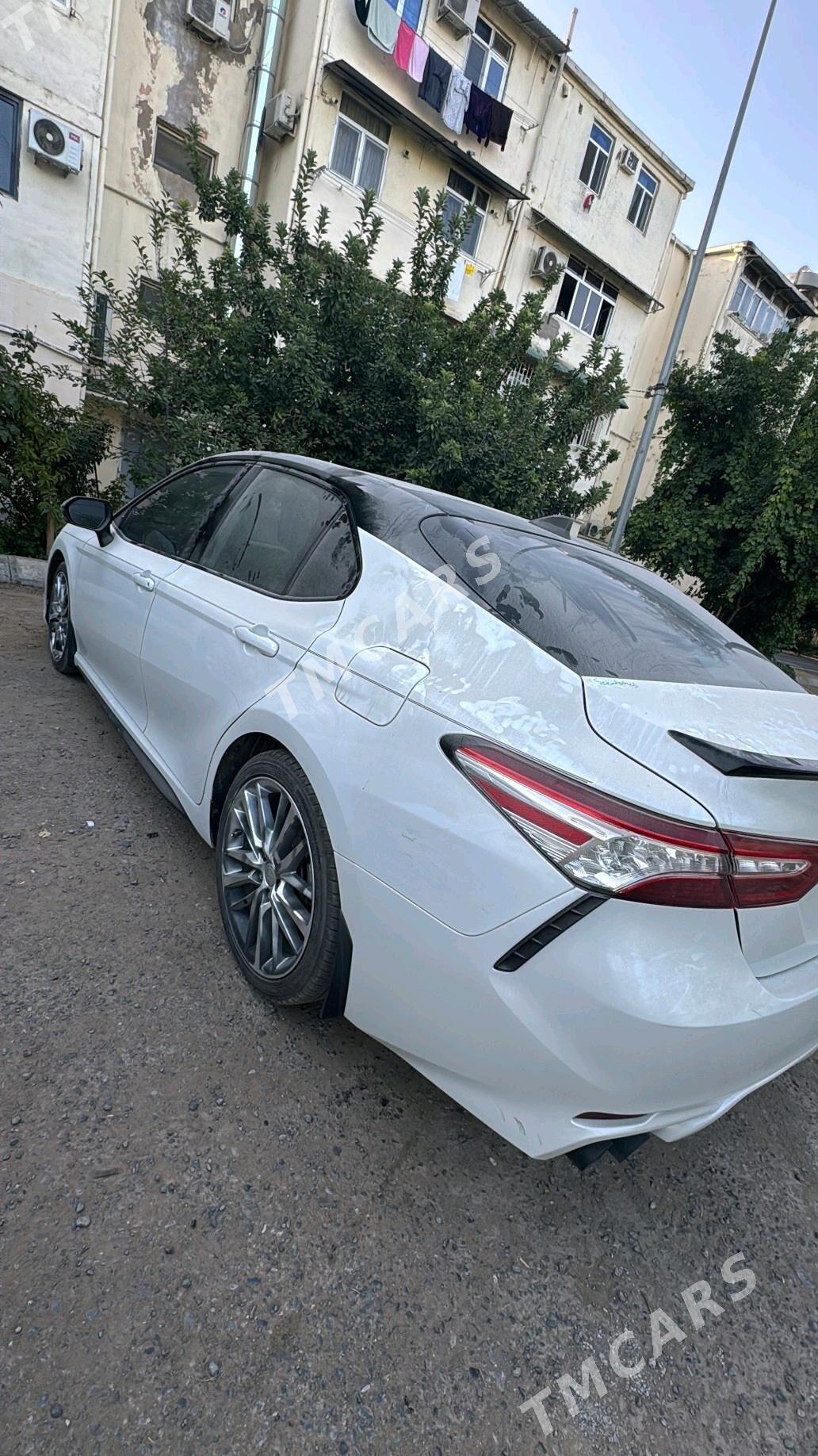Toyota Camry 2020 - 400 000 TMT - 30 мкр - img 5
