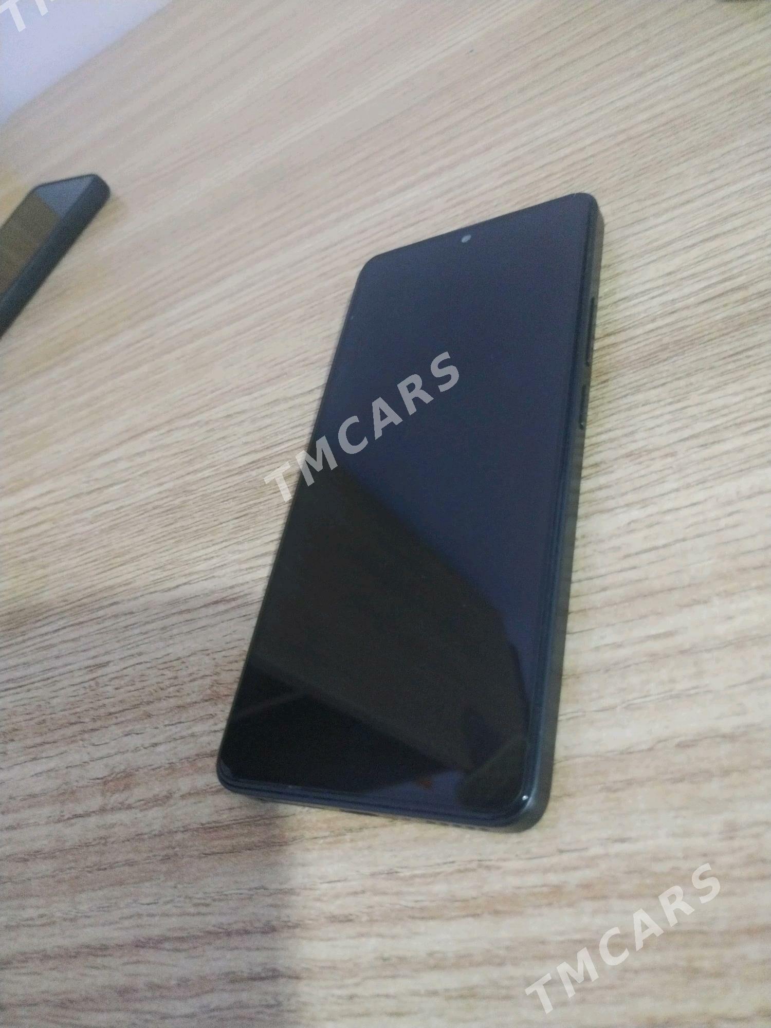 Redmi not 13 /6//128 / - 11 мкр - img 2
