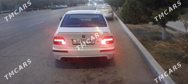 BMW E39 2001 - 130 000 TMT - Мары - img 5
