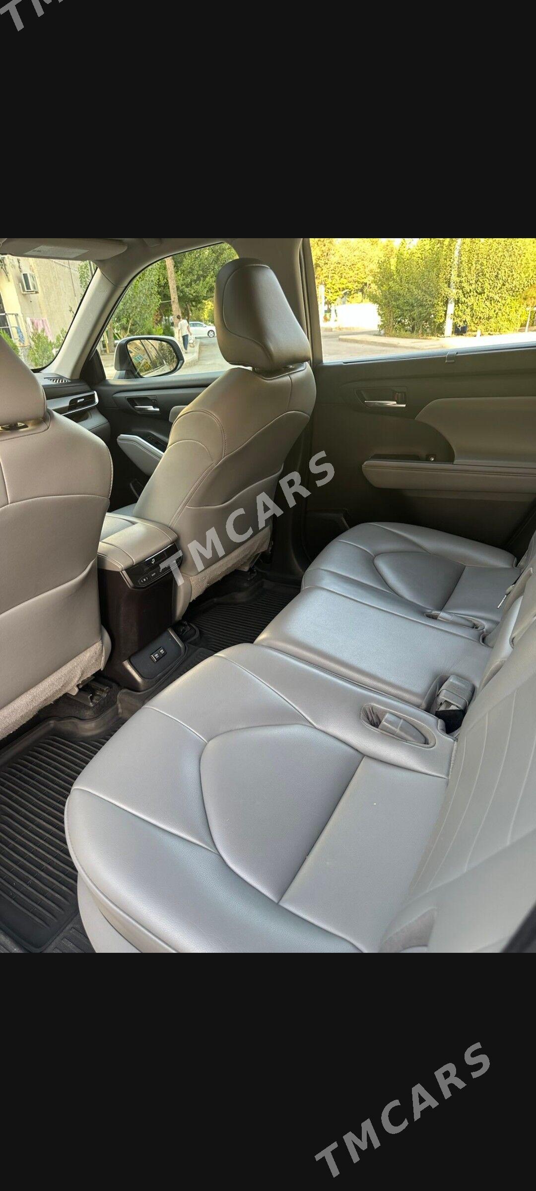 Toyota Highlander 2021 - 569 000 TMT - Aşgabat - img 6
