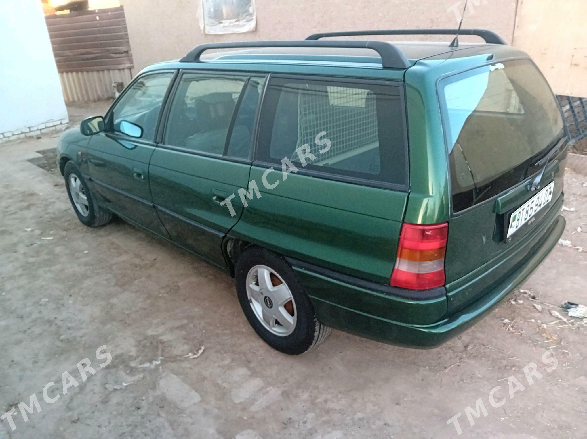 Opel Astra 1997 - 50 000 TMT - Daşoguz - img 4