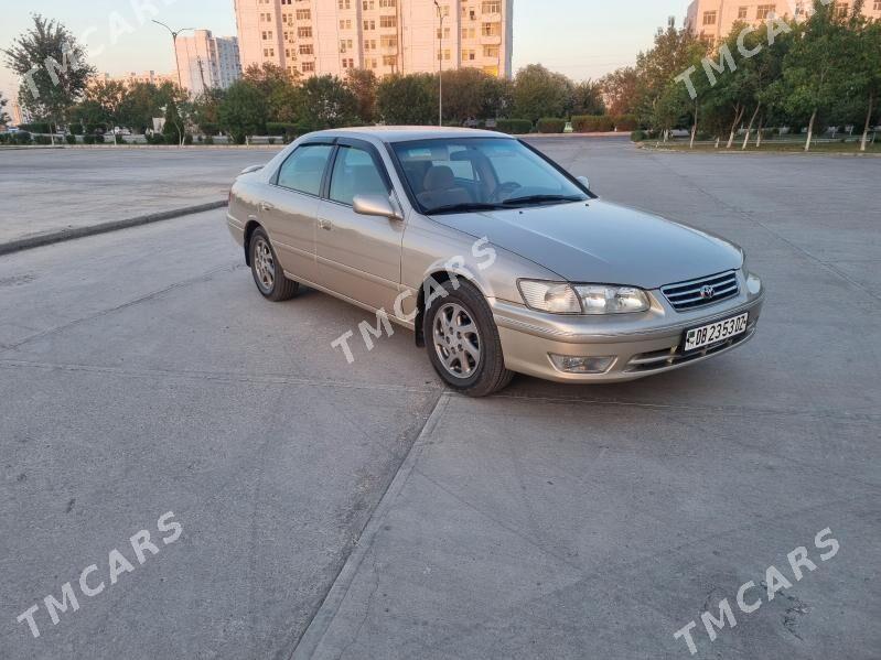 Toyota Camry 2001 - 152 000 TMT - Дашогуз - img 5
