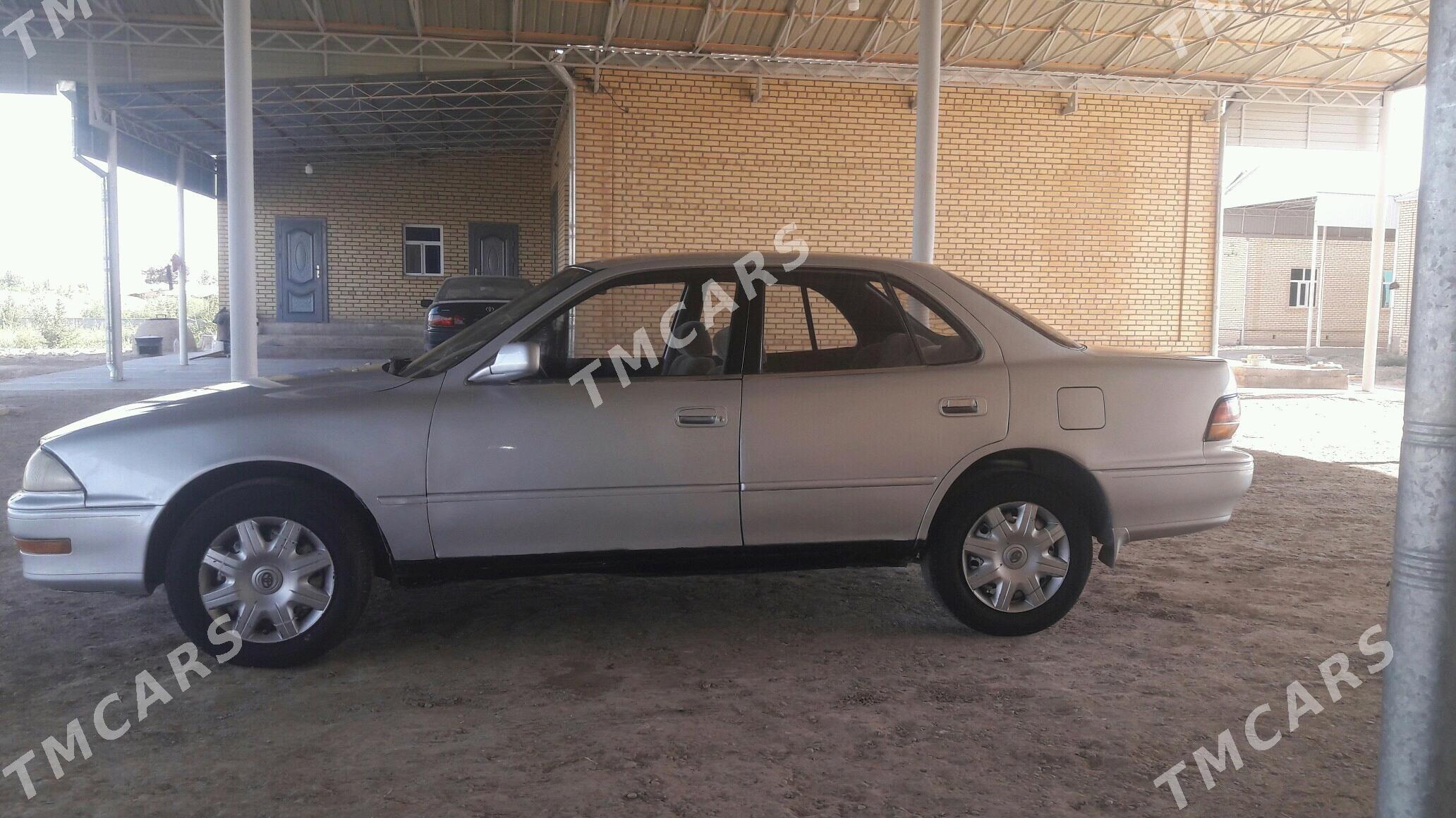 Toyota Camry 1992 - 45 000 TMT - Murgap - img 3