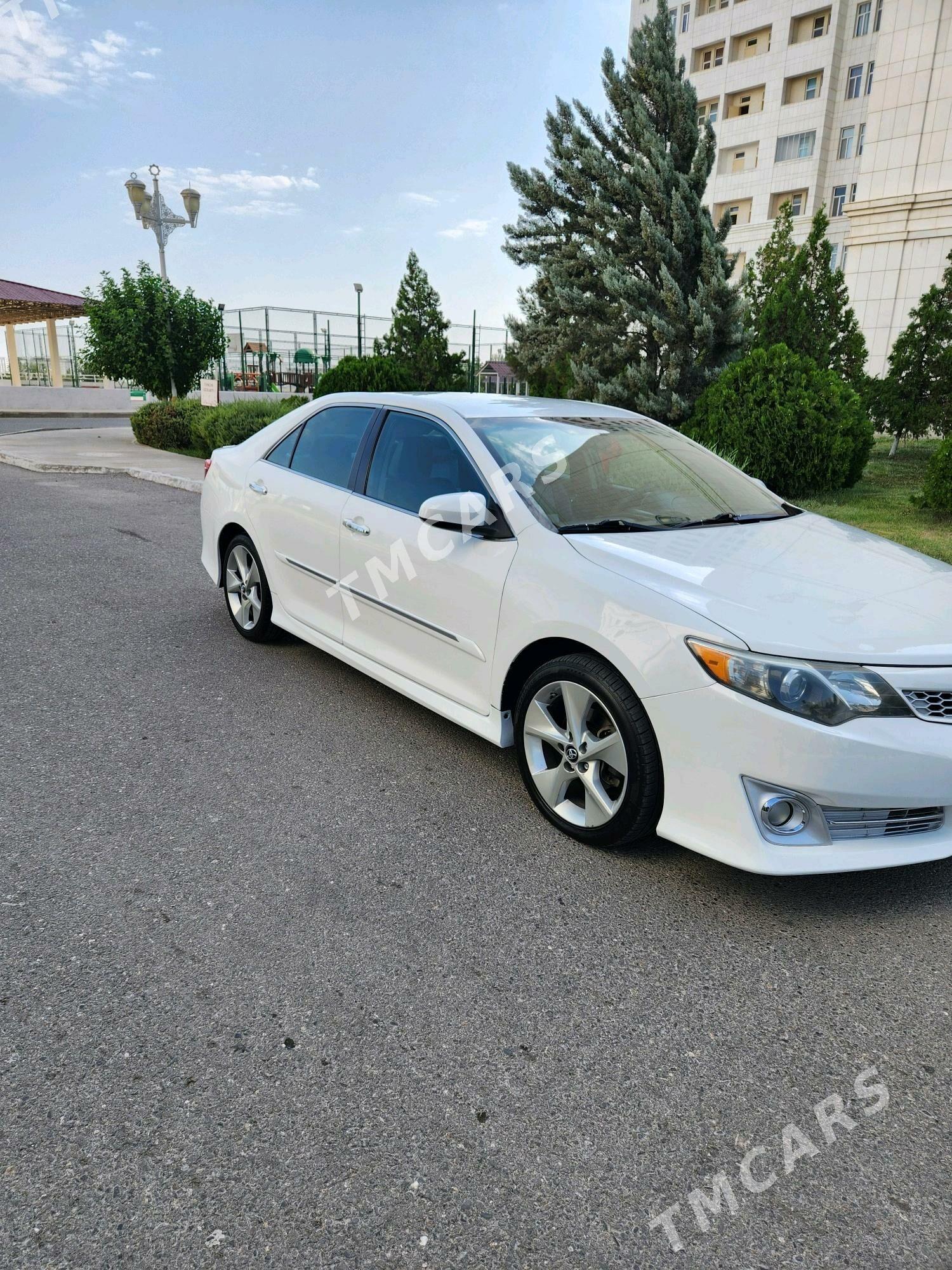Toyota Camry 2012 - 220 000 TMT - Podwoýski köç. (Bitarap Türkmenistan şaýoly) - img 3
