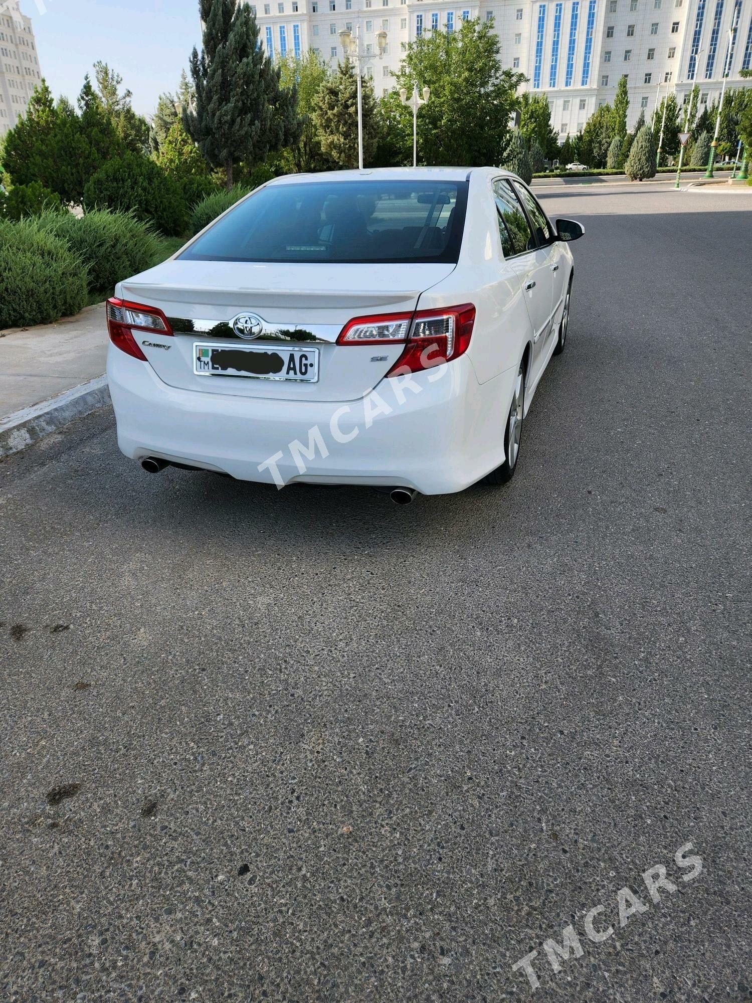 Toyota Camry 2012 - 220 000 TMT - Podwoýski köç. (Bitarap Türkmenistan şaýoly) - img 4