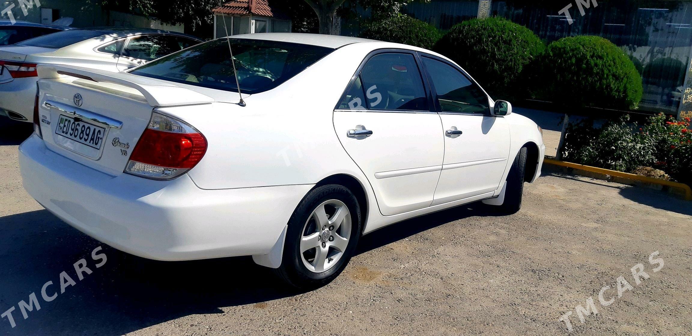 Toyota Camry 2005 - 169 000 TMT - Köneürgenç - img 3