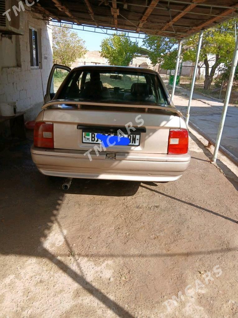 Opel Vectra 1991 - 27 000 TMT - Балканабат - img 2