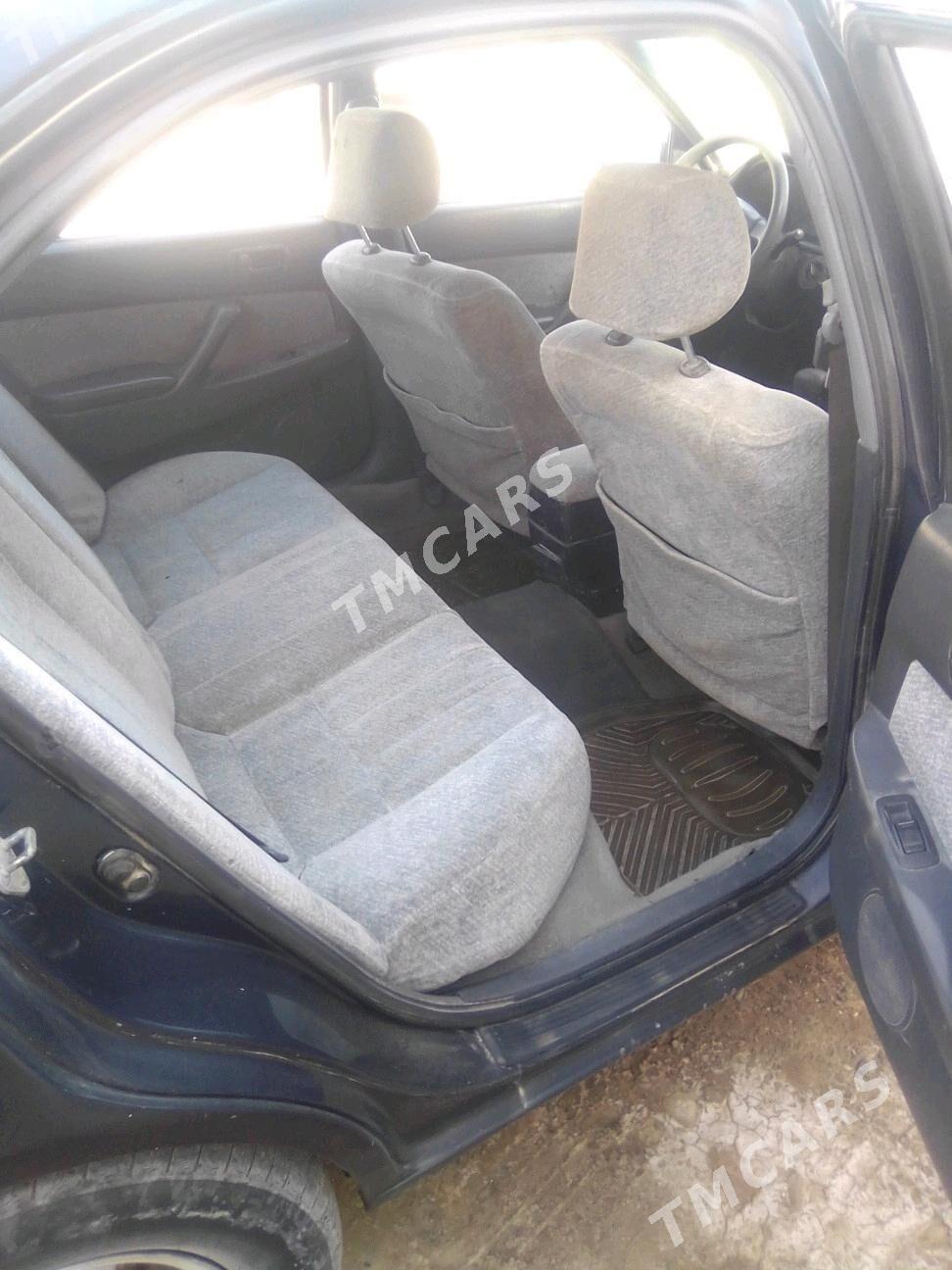 Toyota Camry 1995 - 48 000 TMT - Теджен - img 5