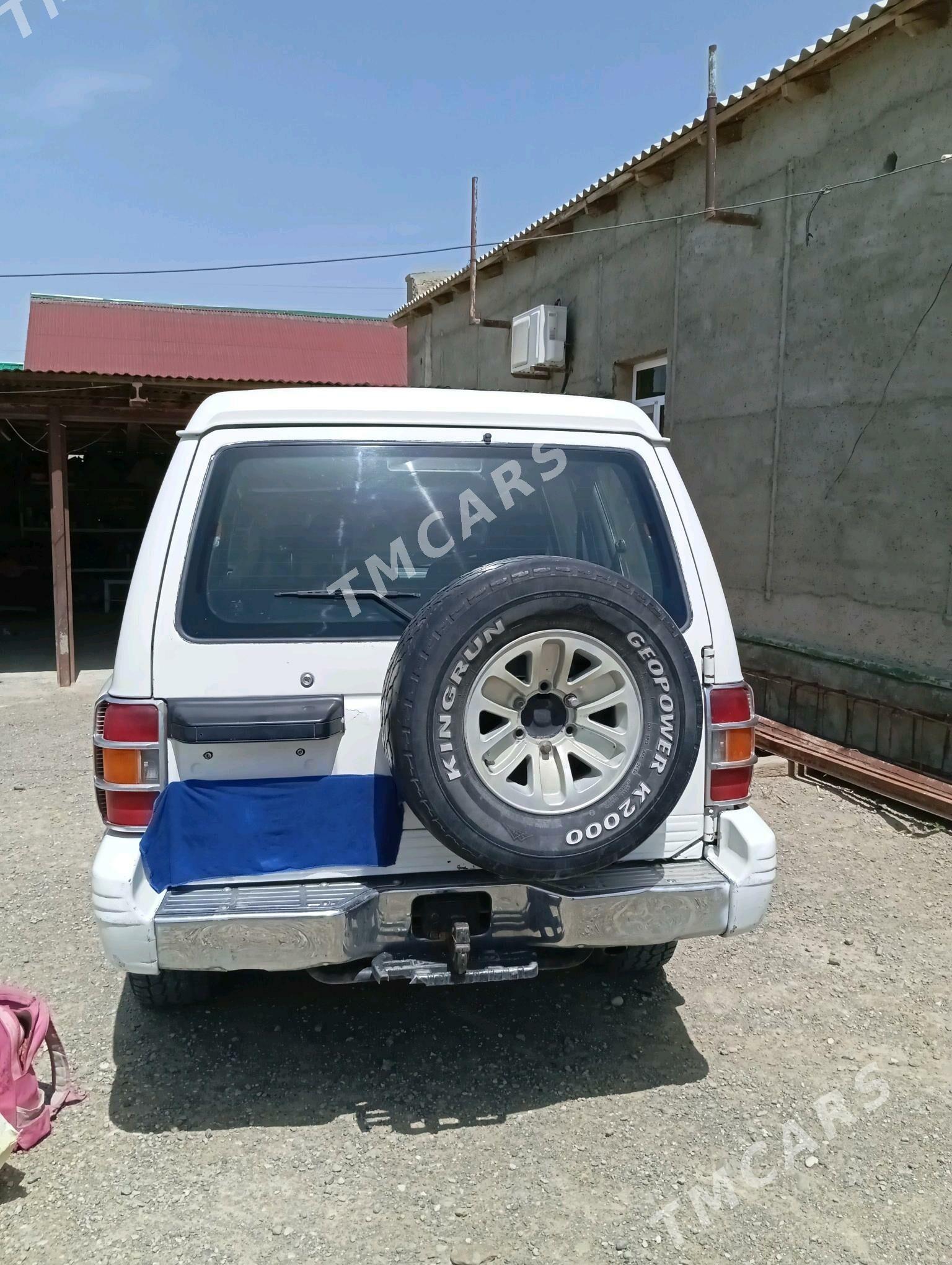 Mitsubishi Pajero 1999 - 80 000 TMT - Берекет - img 3