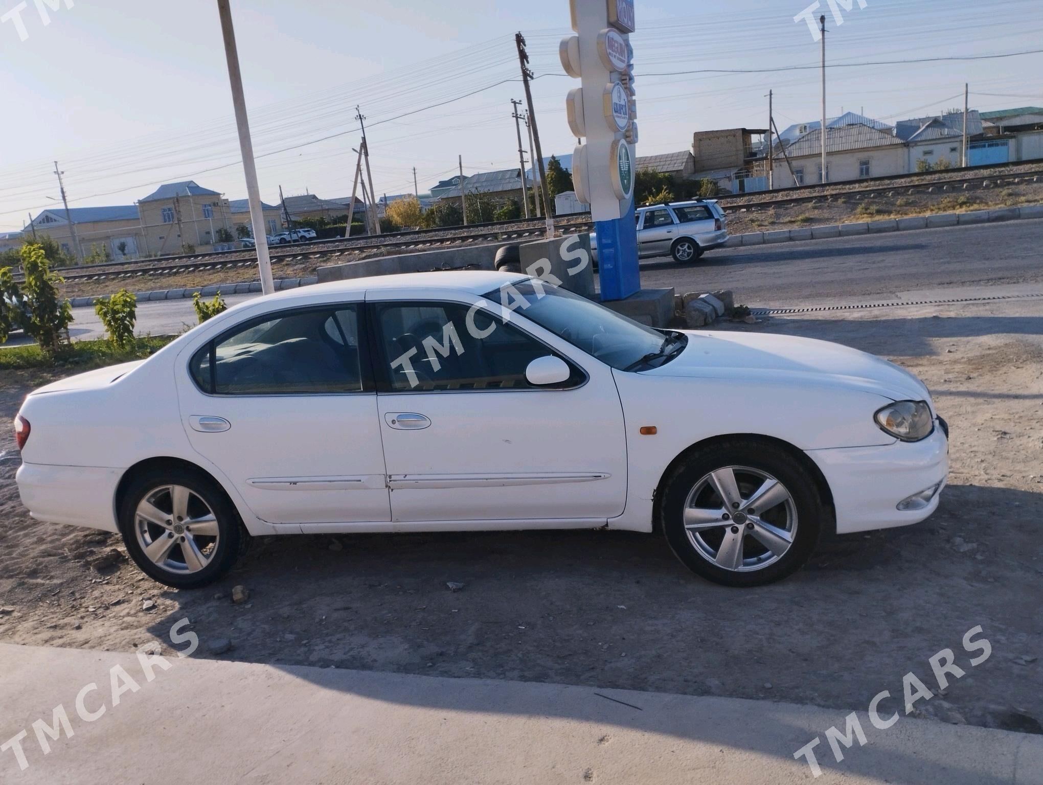 Nissan Maxima 2000 - 40 000 TMT - Mary - img 6
