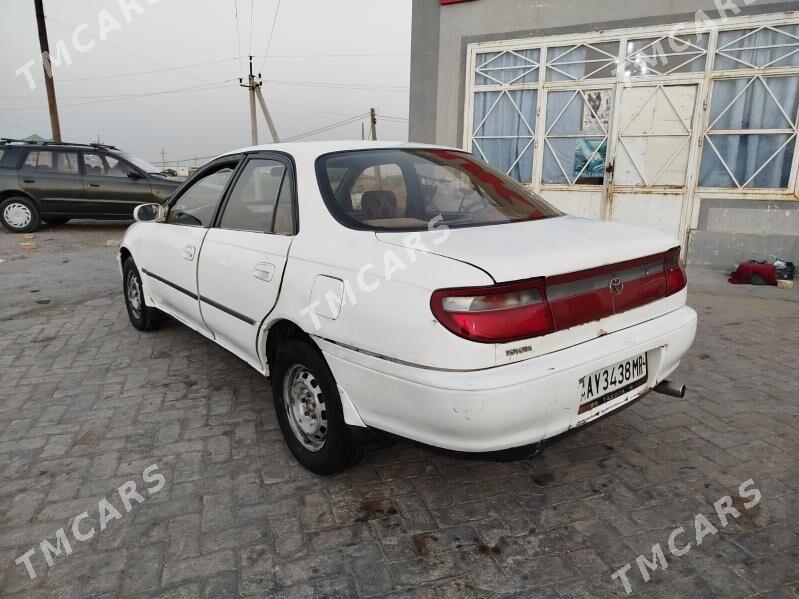 Toyota Carina 1995 - 29 000 TMT - Ёлётен - img 6