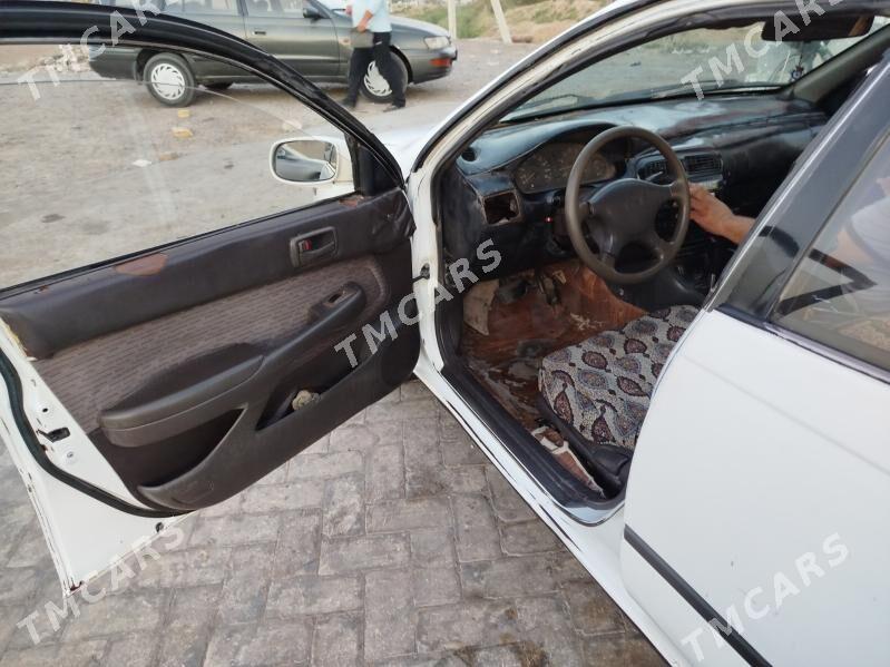 Toyota Carina 1995 - 29 000 TMT - Ёлётен - img 3