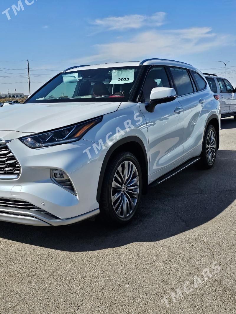 Toyota Highlander 2022 - 1 078 000 TMT - Ашхабад - img 3