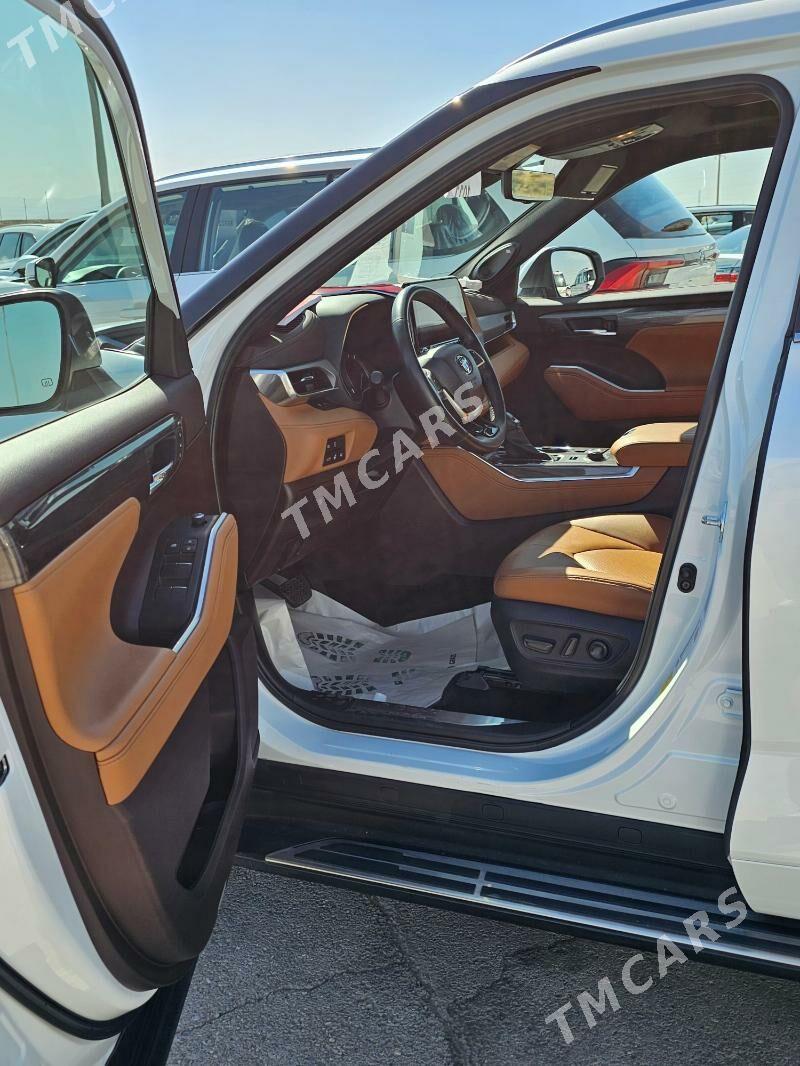 Toyota Highlander 2022 - 1 078 000 TMT - Ашхабад - img 5