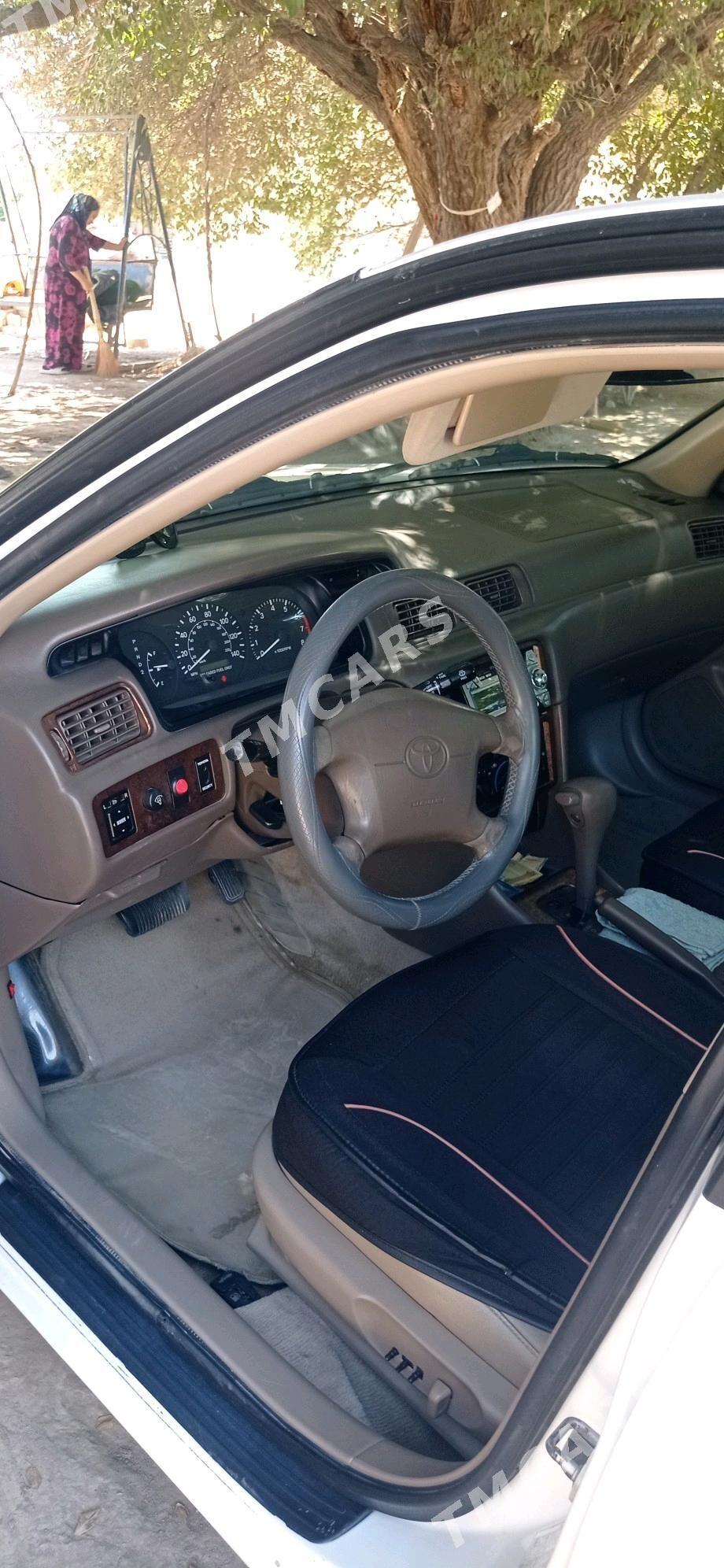 Toyota Camry 1998 - 140 000 TMT - Görogly (Tagta) - img 3