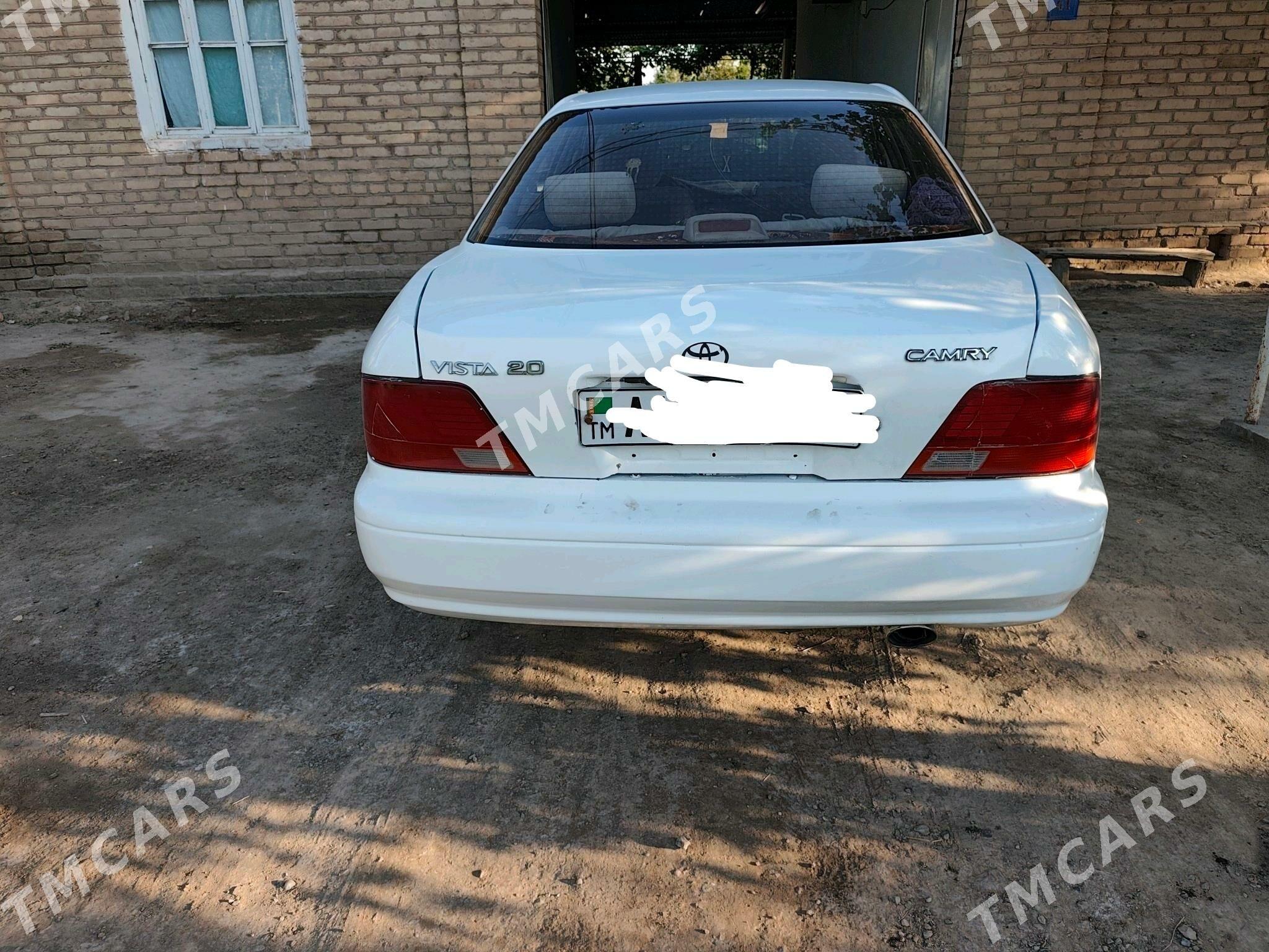 Toyota Camry 1995 - 45 000 TMT - Saýat - img 3