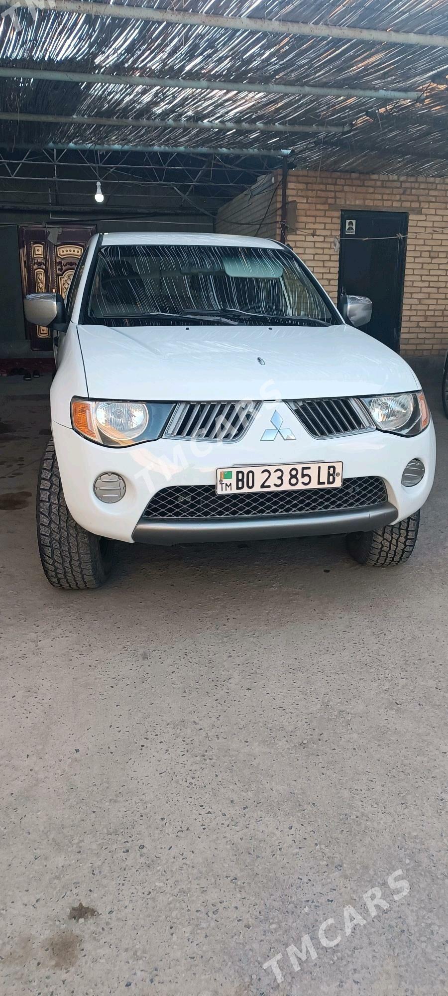 Mitsubishi L200 2008 - 130 000 TMT - Фарап - img 2