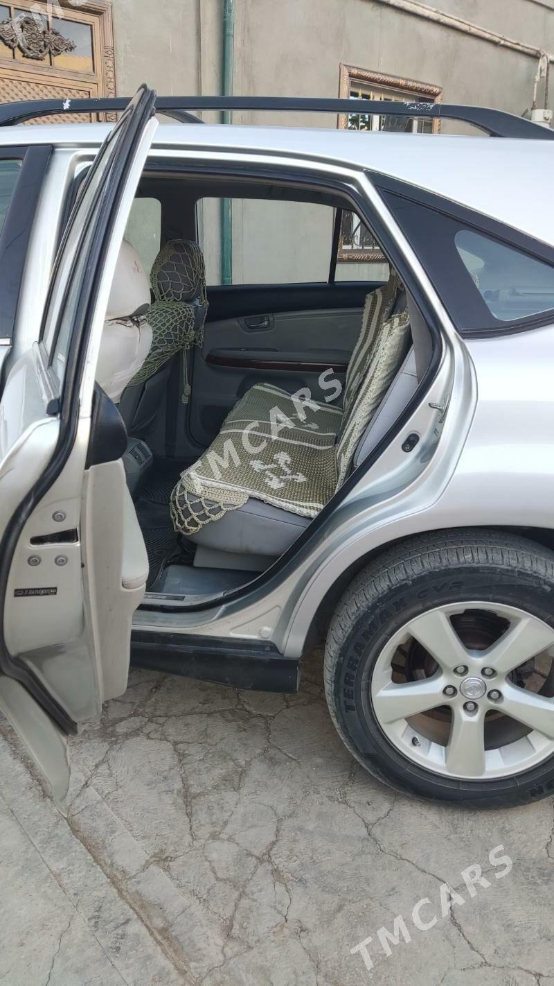 Lexus RX 330 2003 - 240 000 TMT - Гурбансолтан Едже - img 4