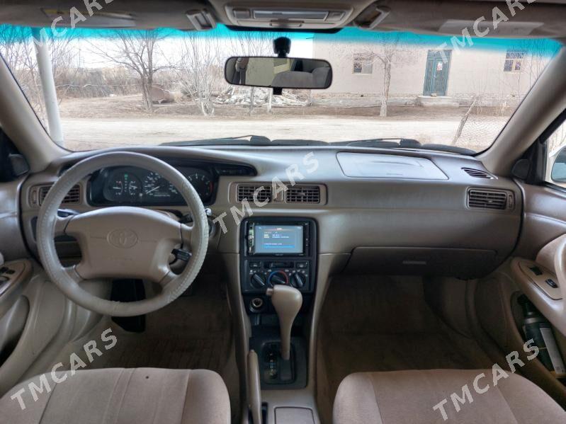 Toyota Camry 1997 - 126 000 TMT - Кёнеургенч - img 6