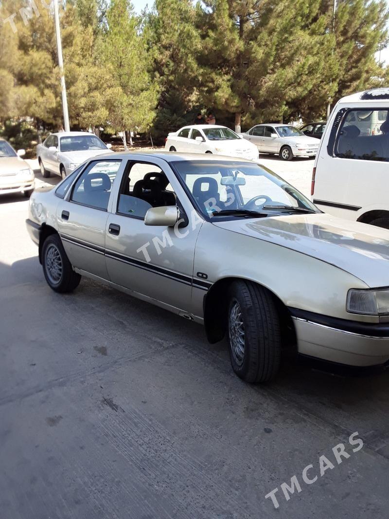 Opel Vectra 1991 - 35 000 TMT - Mary - img 3