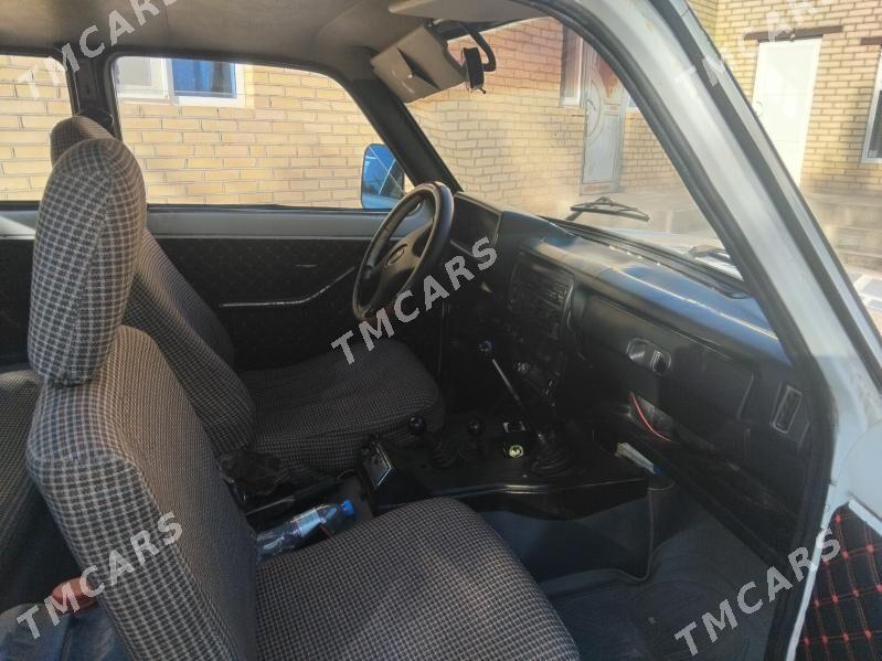 Lada Niva 2002 - 32 000 TMT - Mary - img 5