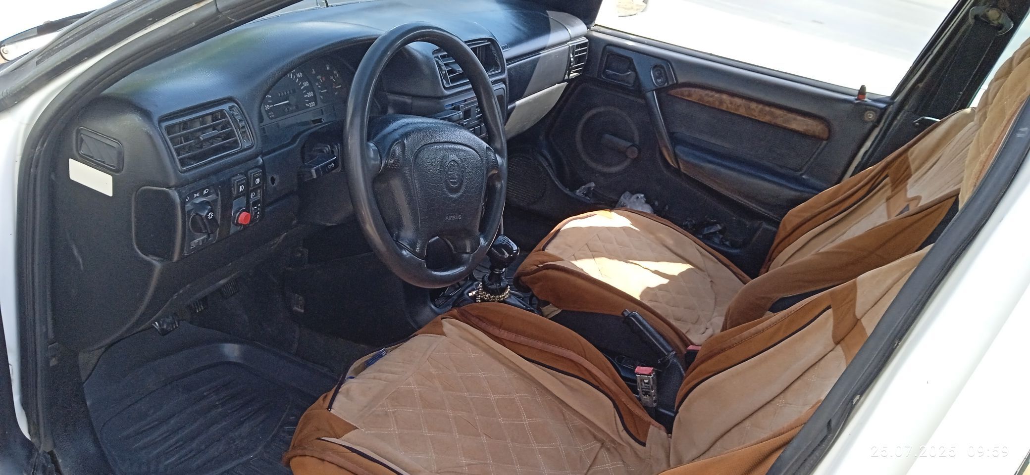 Opel Vectra 1996 - 30 000 TMT - Анев - img 7
