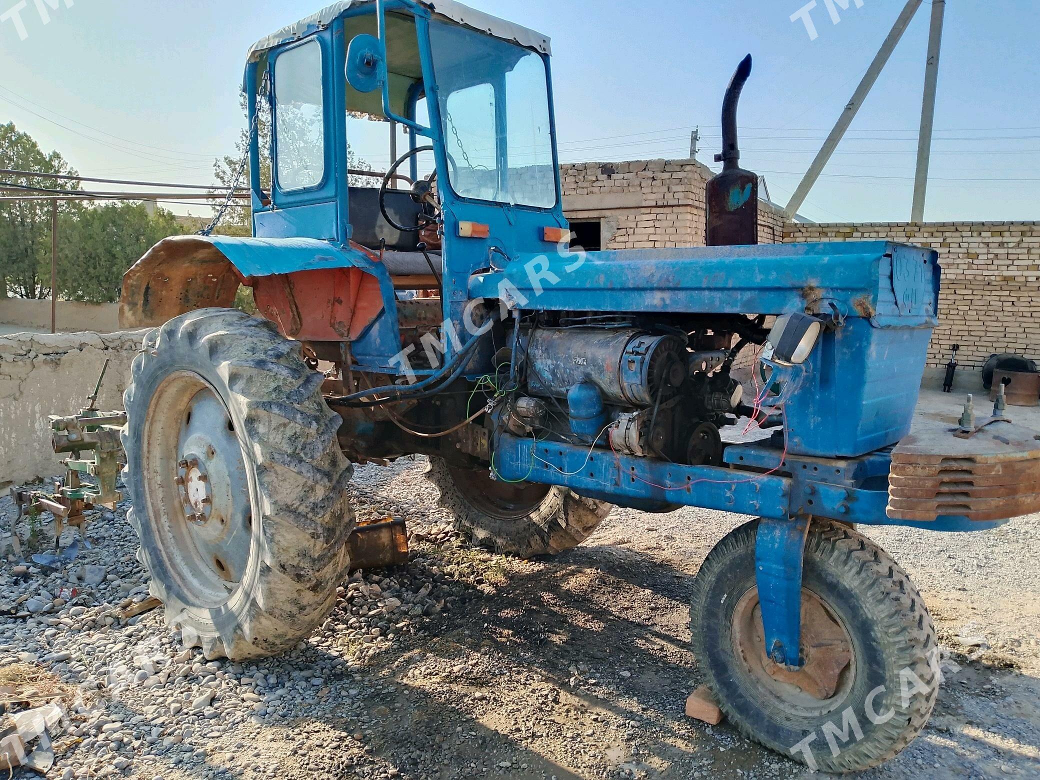 MTZ T-28 1990 - 30 000 TMT - Kaka - img 2