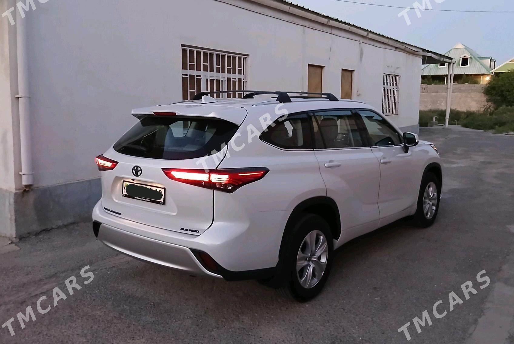 Toyota Highlander 2021 - 540 000 TMT - Aşgabat - img 5