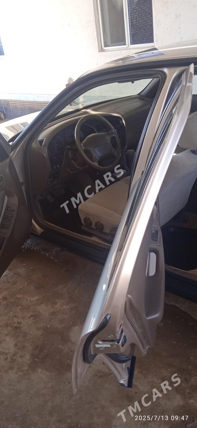 Toyota Camry 1996 - 110 000 TMT - Garagum etraby - img 3