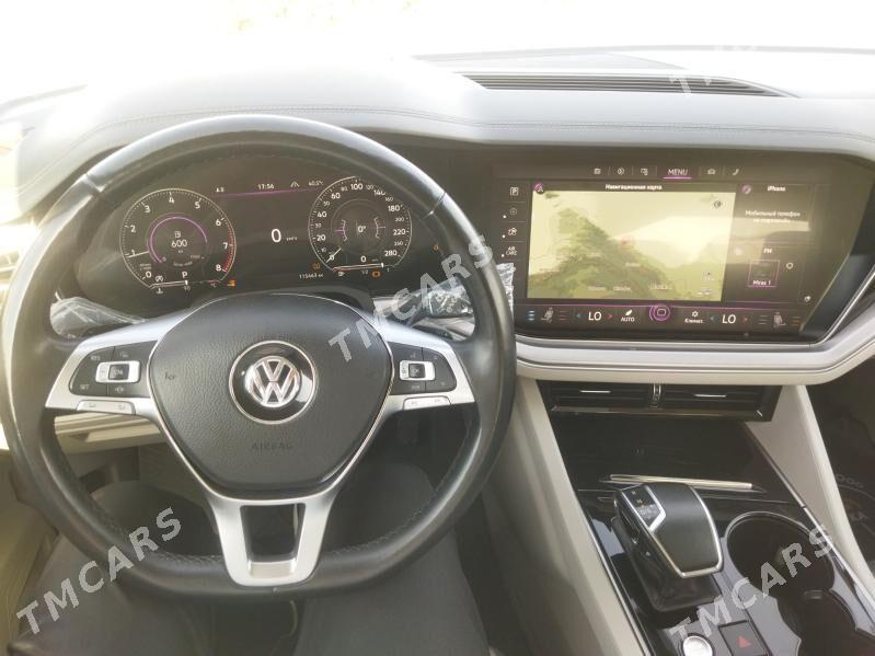 Volkswagen Touareg 2019 - 985 000 TMT - Aşgabat - img 2