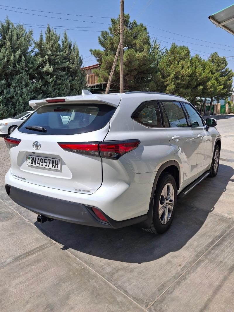 Toyota Highlander 2021 - 624 000 TMT - Aşgabat - img 8