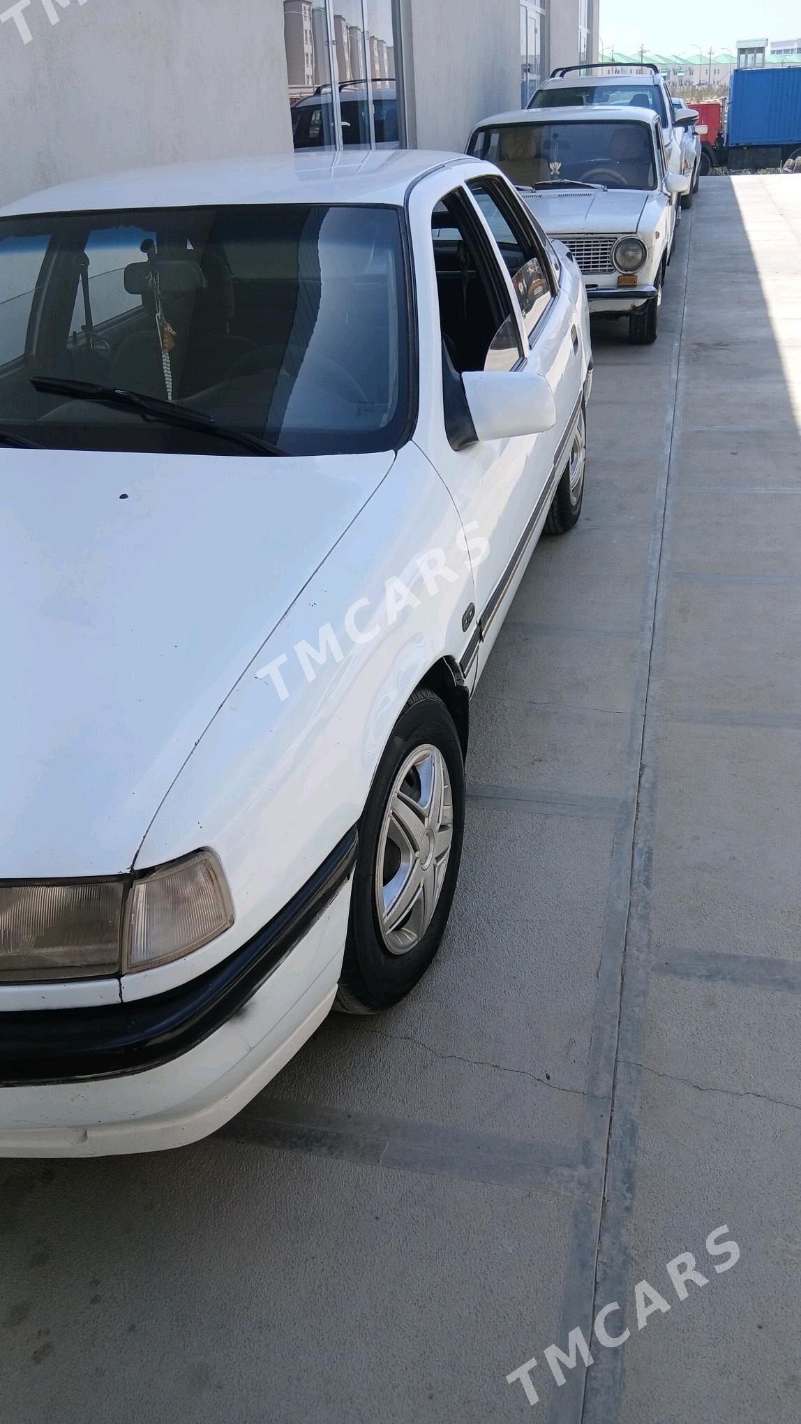 Opel Vectra 1990 - 28 000 TMT - Sakarçäge - img 6