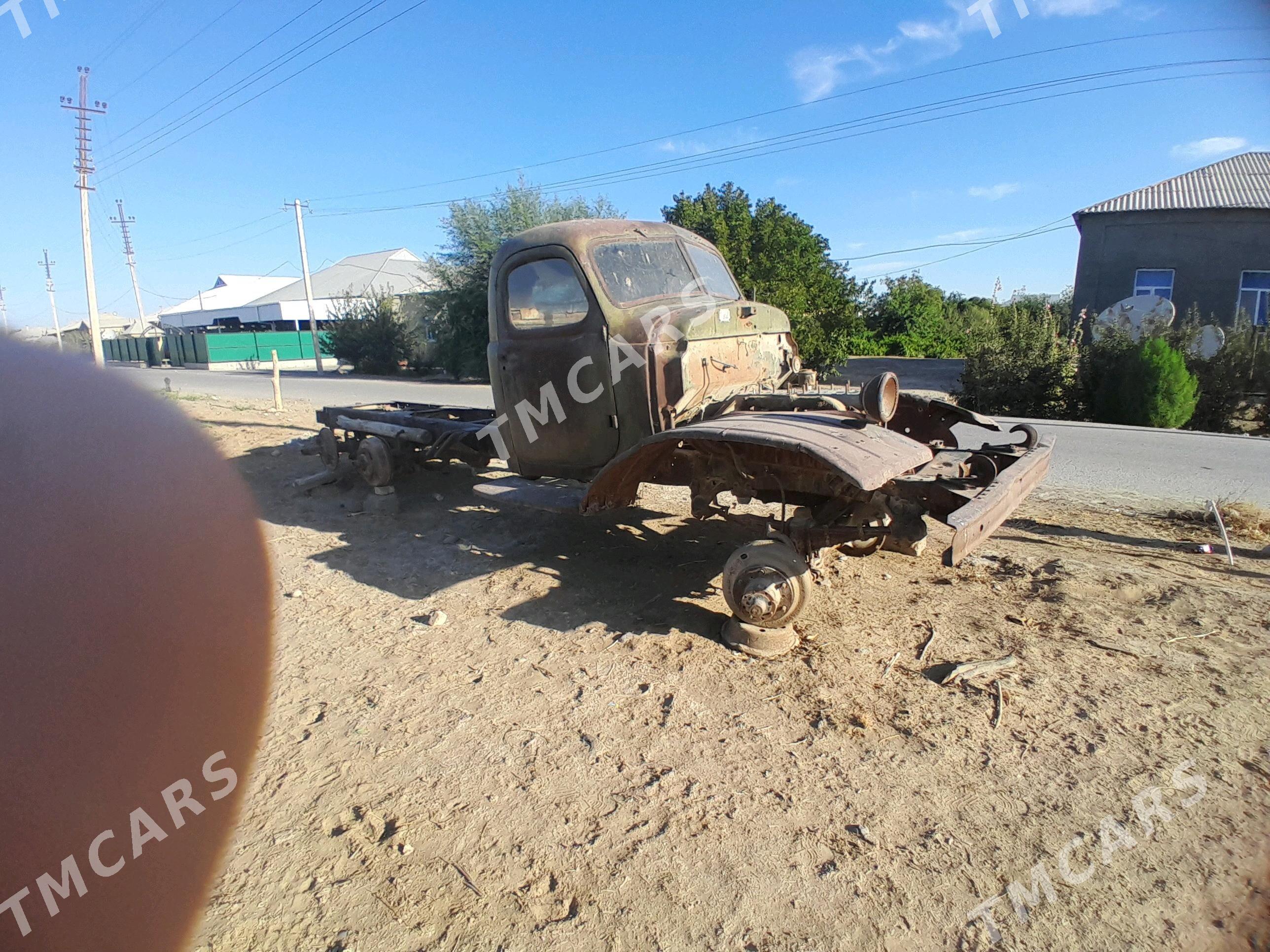 Zil 157 1985 - 55 000 TMT - Murgap - img 3