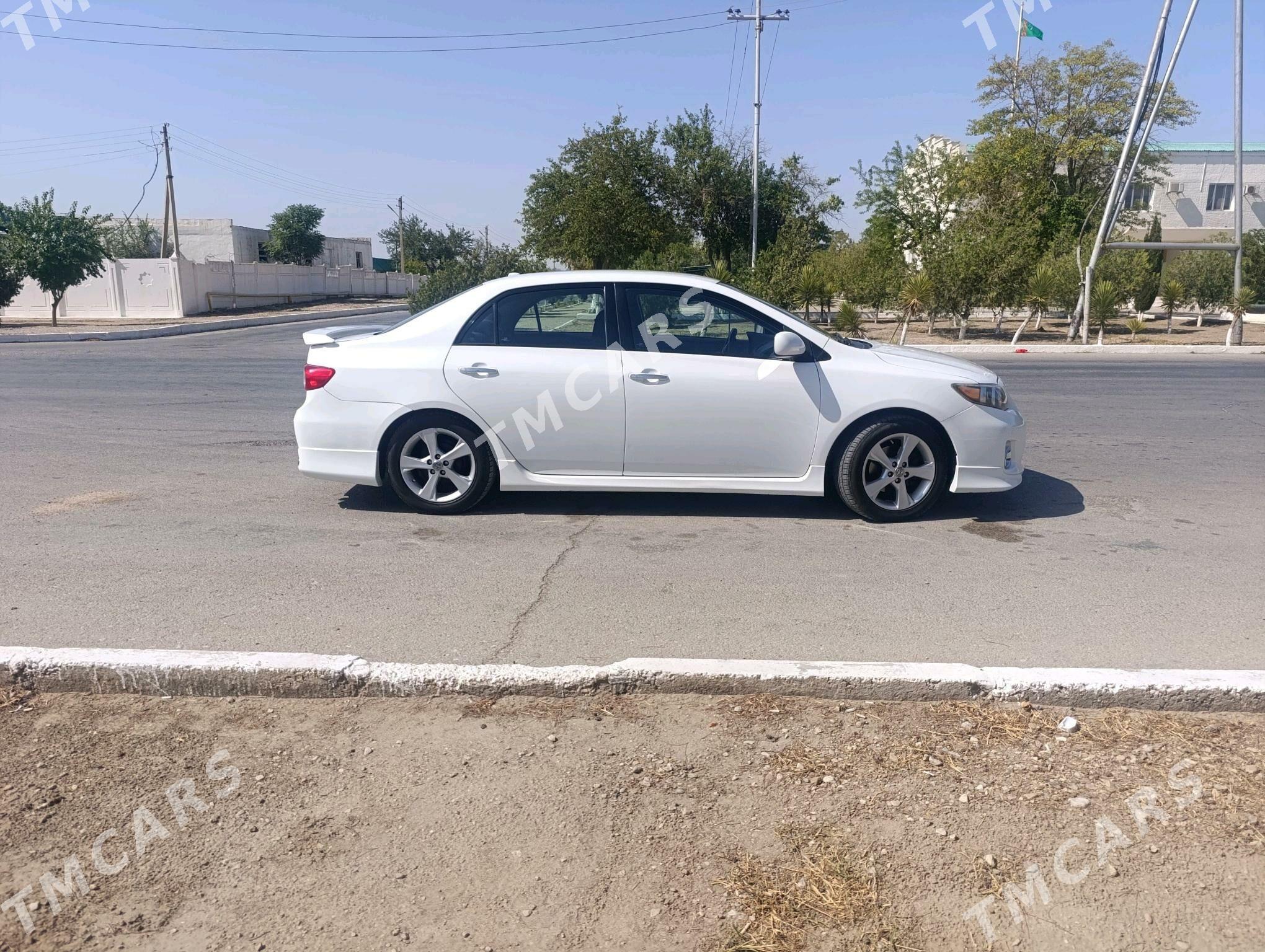 Toyota Corolla 2011 - 150 000 TMT - Balkanabat - img 9