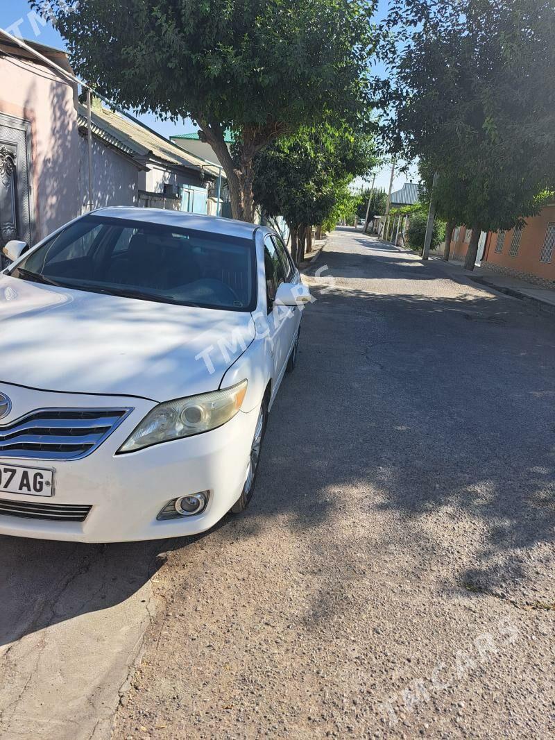 Toyota Camry 2009 - 140 000 TMT - Hitrowka - img 3