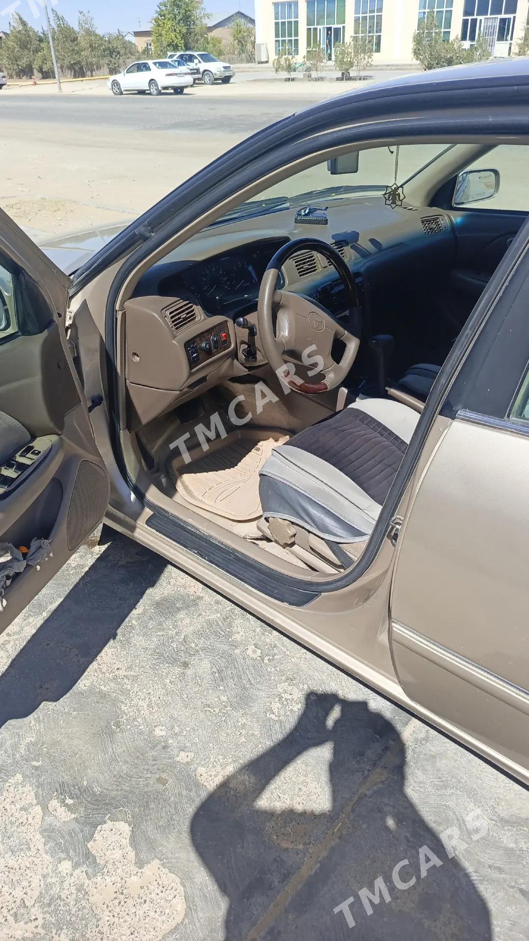 Toyota Camry 1998 - 150 000 TMT - Дарганата - img 7