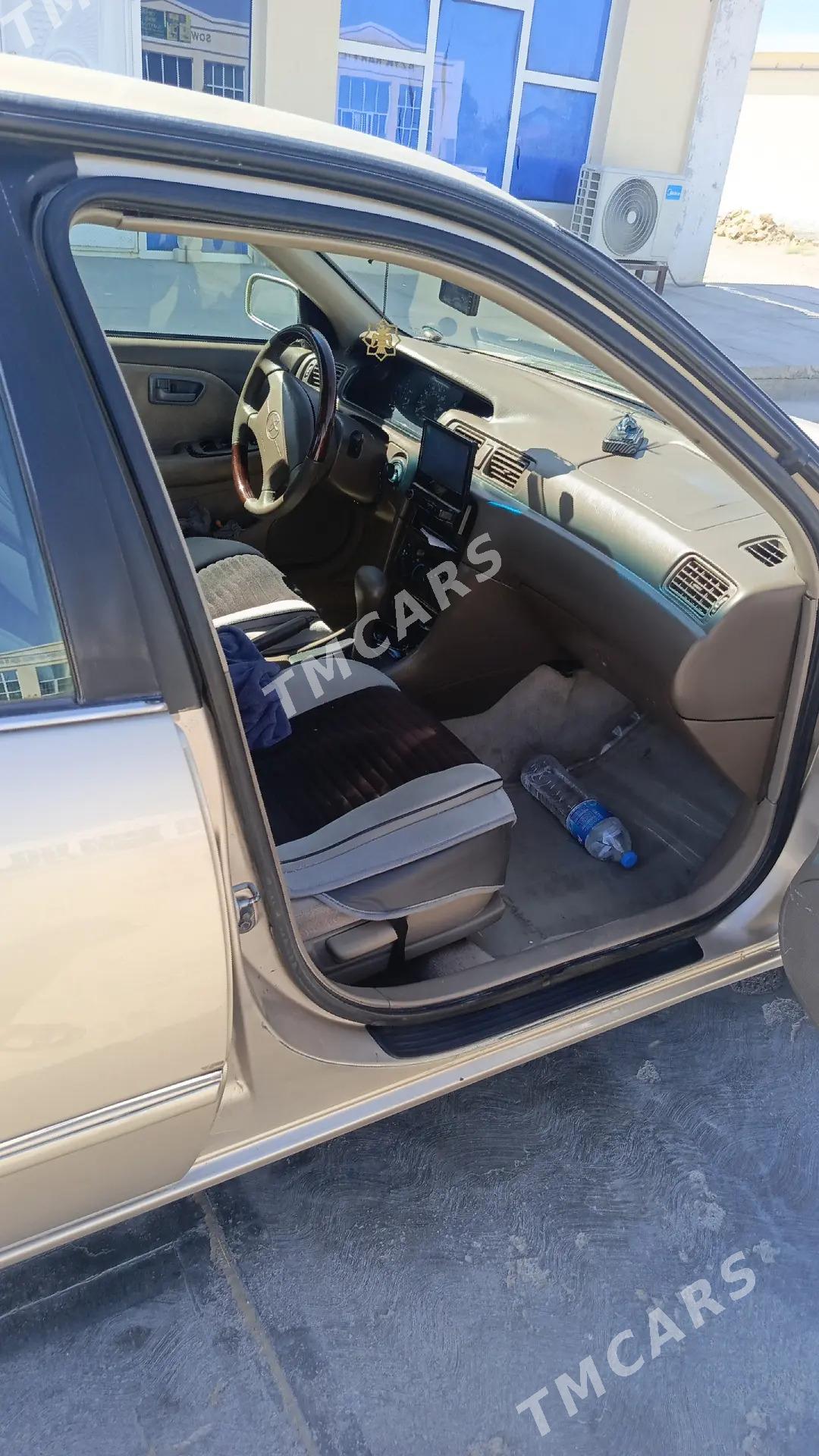 Toyota Camry 1998 - 150 000 TMT - Дарганата - img 5