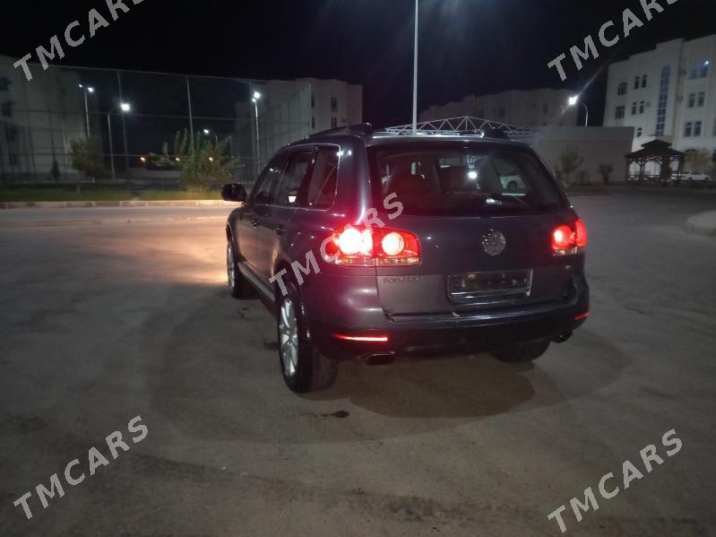 Volkswagen Touareg 2005 - 130 000 TMT - Türkmenabat - img 2