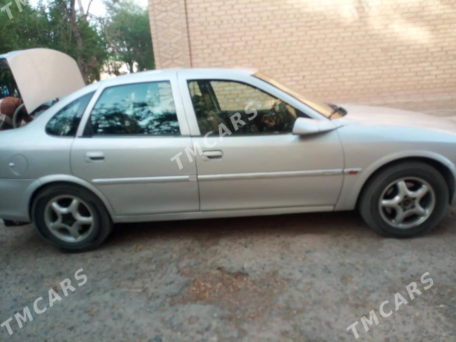 Opel Vectra 1998 - 57 000 TMT - Теджен - img 4