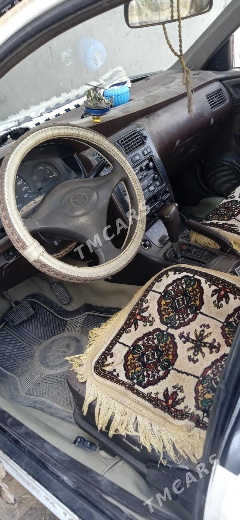 Toyota Corona 1995 - 60 000 TMT - Гурбансолтан Едже - img 3