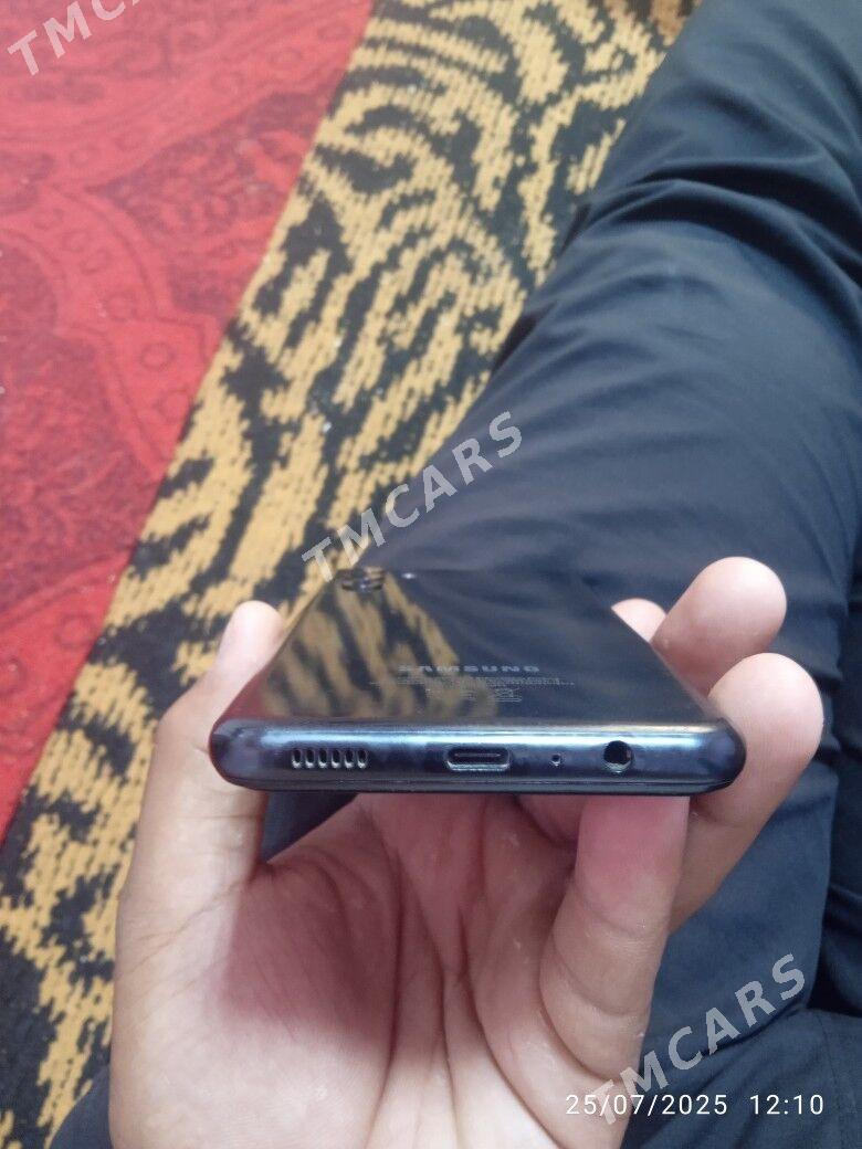 Samsung Galaxy A04S 4 64 - Бабадайхан - img 3