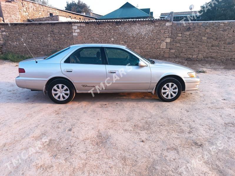 Toyota Camry 2001 - 135 000 TMT - Magdanly - img 7