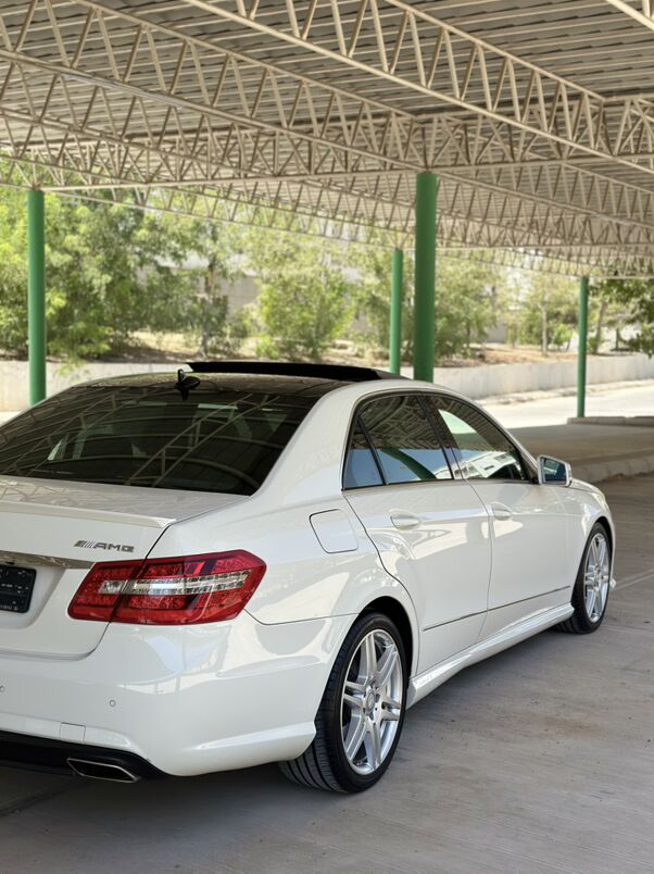 Mercedes-Benz E300 2010 - 345 000 TMT - Aşgabat - img 2