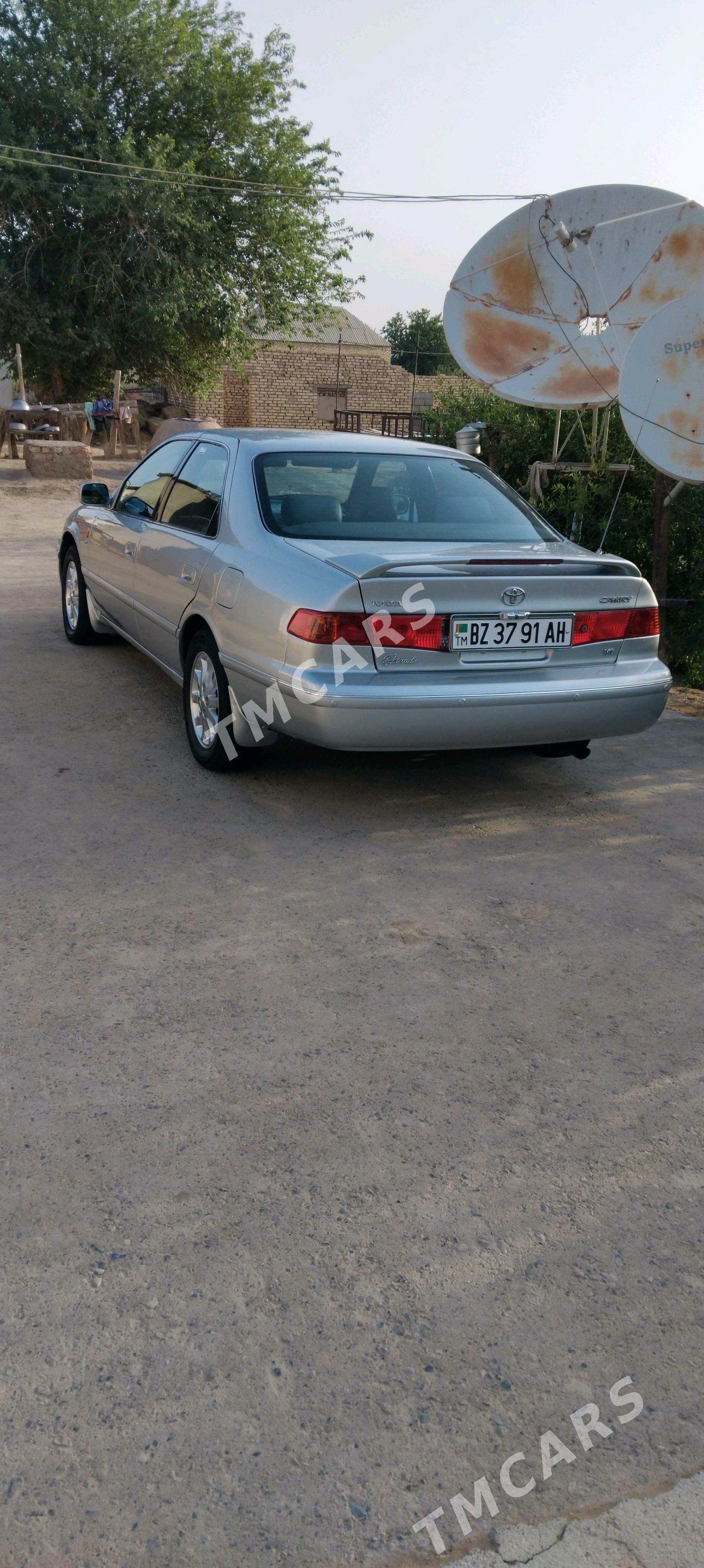 Toyota Camry 2001 - 204 000 TMT - Babadaýhan - img 6